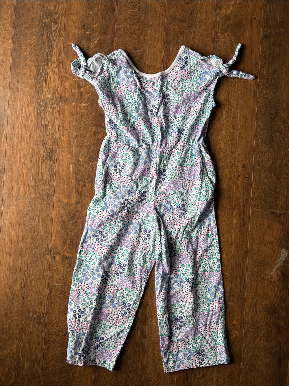 Tea Collection White Floral-Print Top with Pastel Speckles
